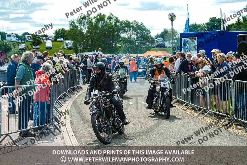 Vintage motorcycle club;eventdigitalimages;no limits trackdays;peter wileman photography;vintage motocycles;vmcc banbury run photographs